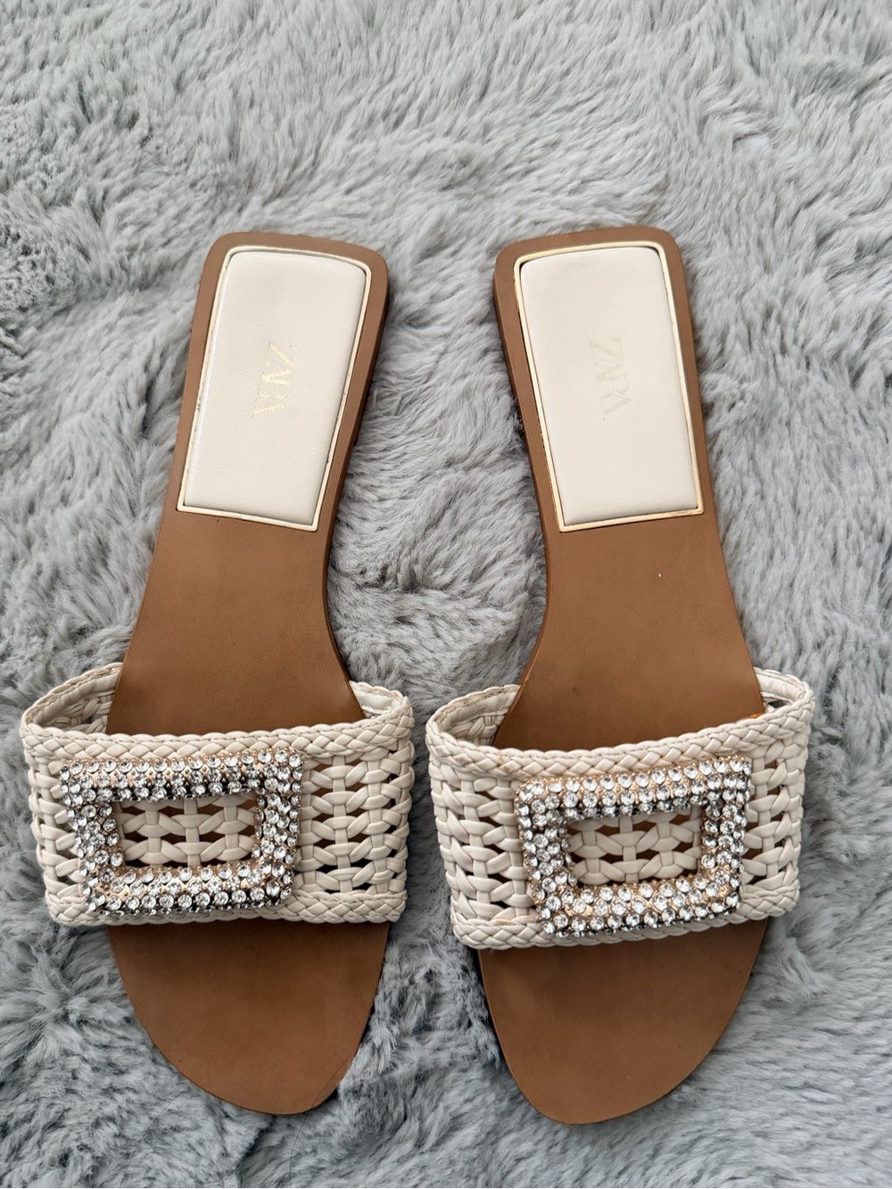 ZARA Women’s Rhinestone Buckle Woven Slide Sandals Cream Size 38 US 7.5